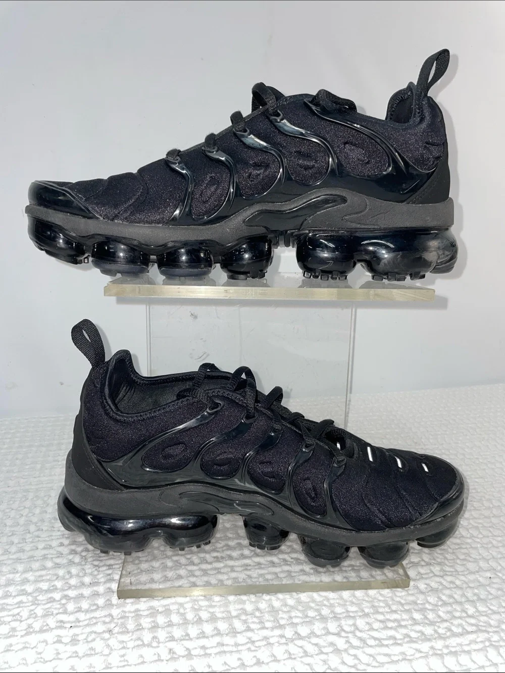 NIKE AIR VAPORMAX PLUS TRIPLE BLACK SNEAKERS FTL-07-049